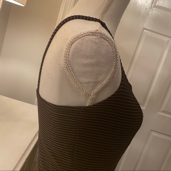 2/$20 Cinq Sexy Little Crop Top Small S - Picture 3 of 8